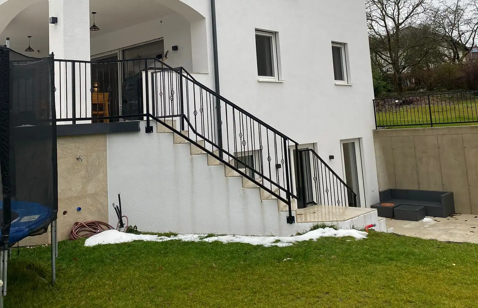 Stiegengeländer mit Handlauf