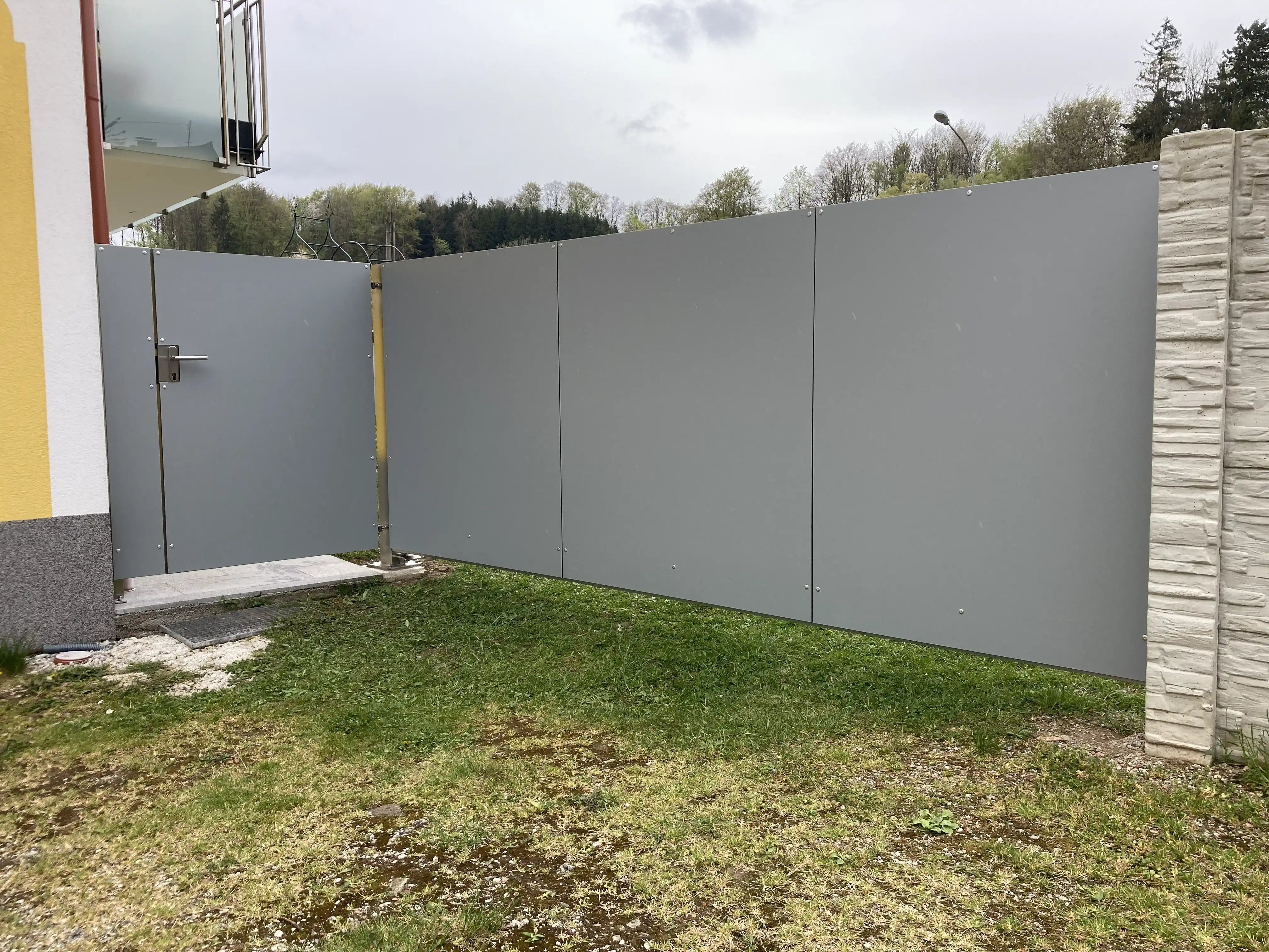 Gartentor aus Metall