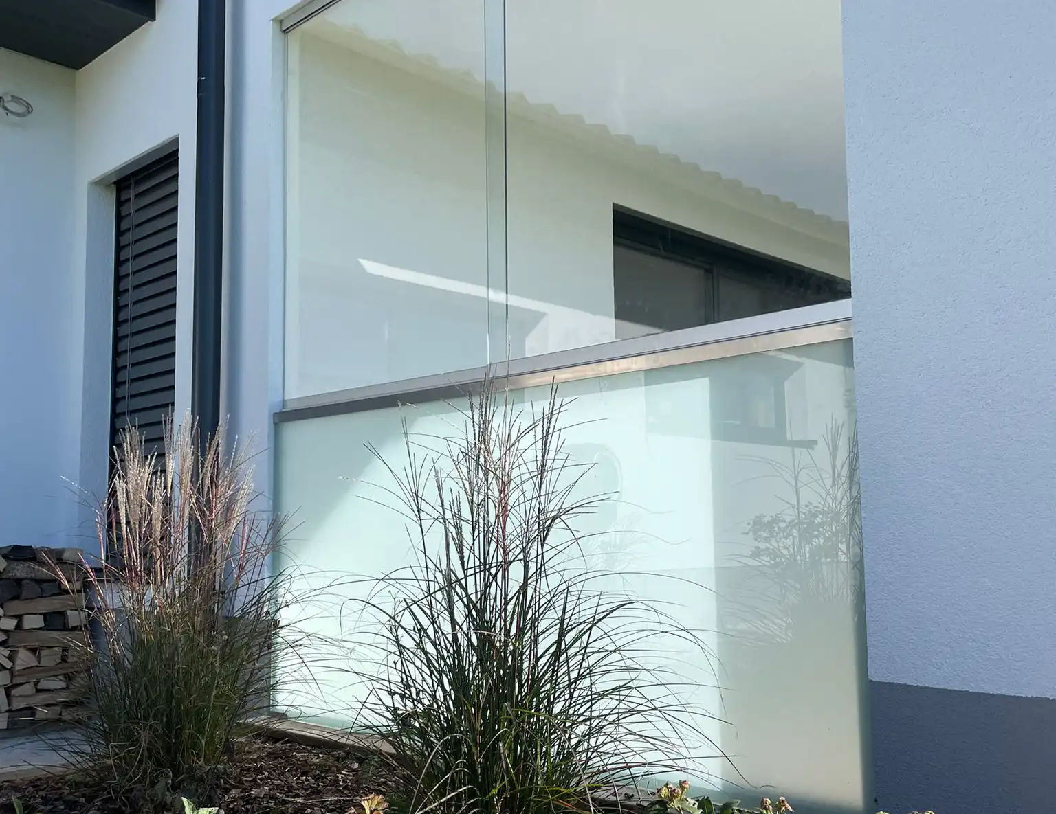 Glaselement als Winfang